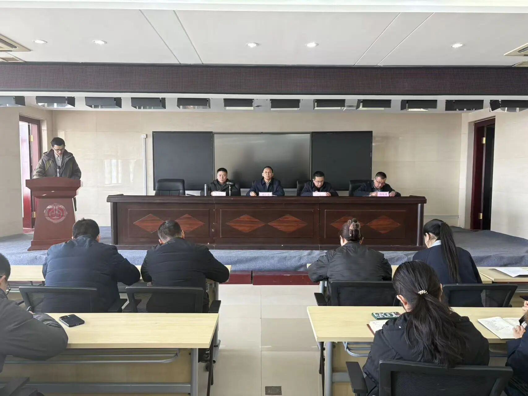 学院召开2025年秋季学期辅导员、班主任工作会议